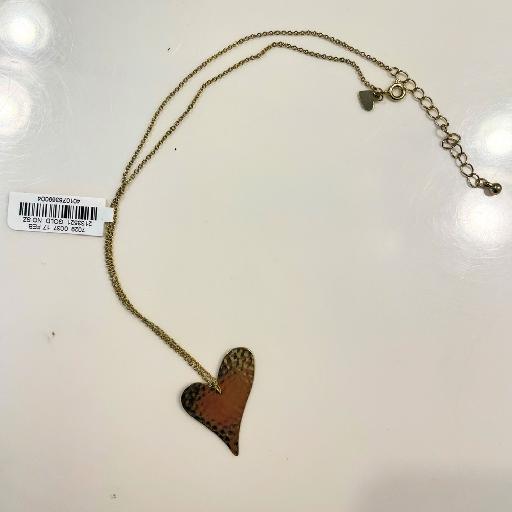 Textured Gold Heart Necklace by Nashelle Jewelry for Neiman Marcus - Picture 9 of 9